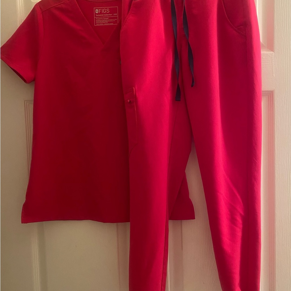 Women’s Pink FIGS